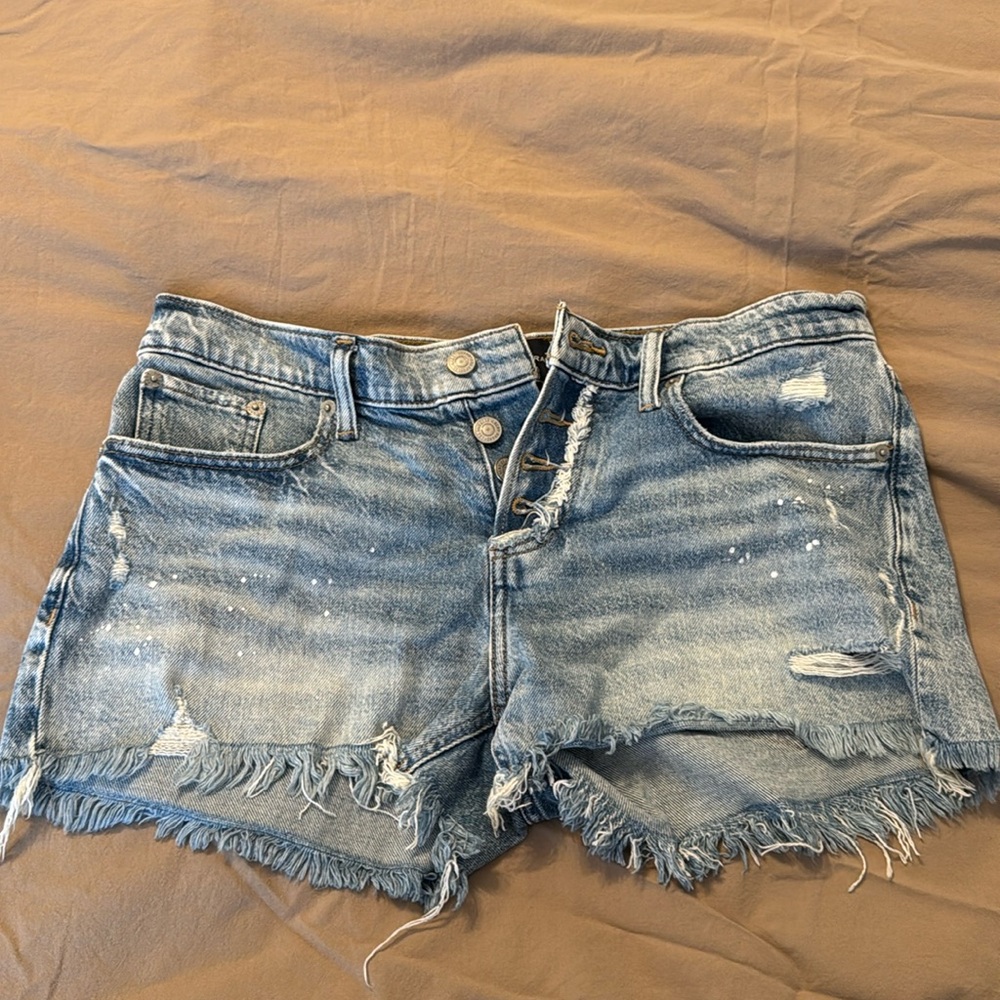 Distressed lucky brand shorts. Size 8/29